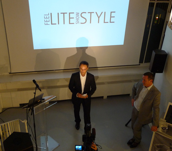 feel LITE show STYLE
