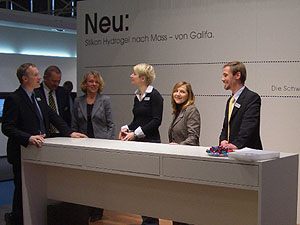 Silikonhydrogellinsen nach Ma&szlig;