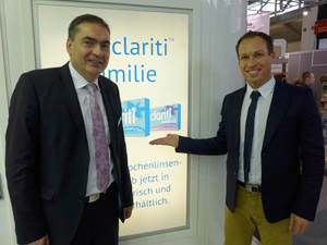 Gesch&auml;ftsf&uuml;hrer Peter Bickert und  Country Manager Austria Alexander Lang  mit der neuen clariti multifical