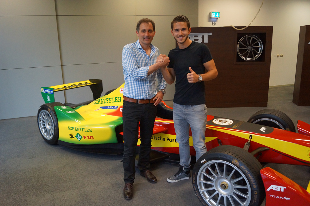 TITANflex® Marketingchef Markus Winning zusammen mit Rennfahrer Daniel Abt