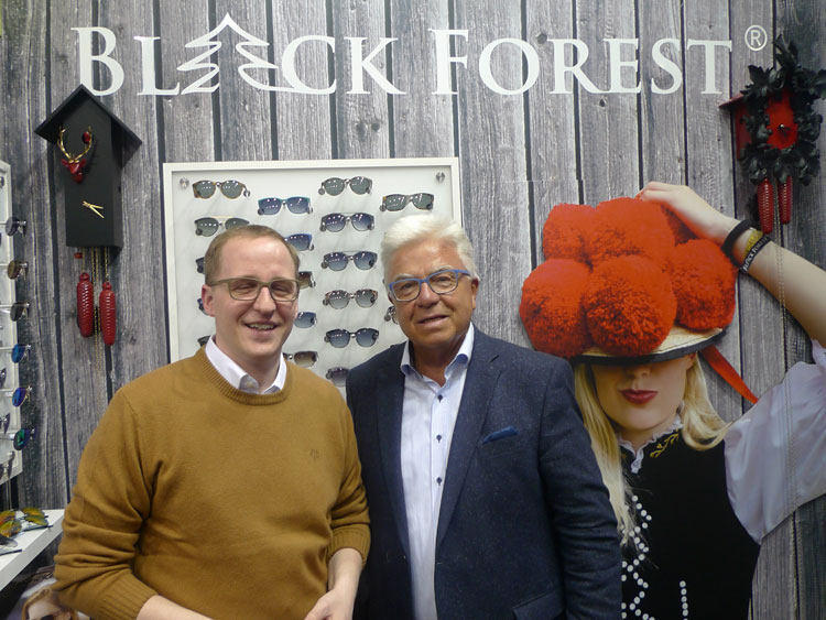 Tim David Wilhelmy (Verkaufsrepräsentant Österreich) und Dipl.-Kfm. Claus-Peter Ramm (Senior Consultant) reüssieren mit dem Brand Black Forest