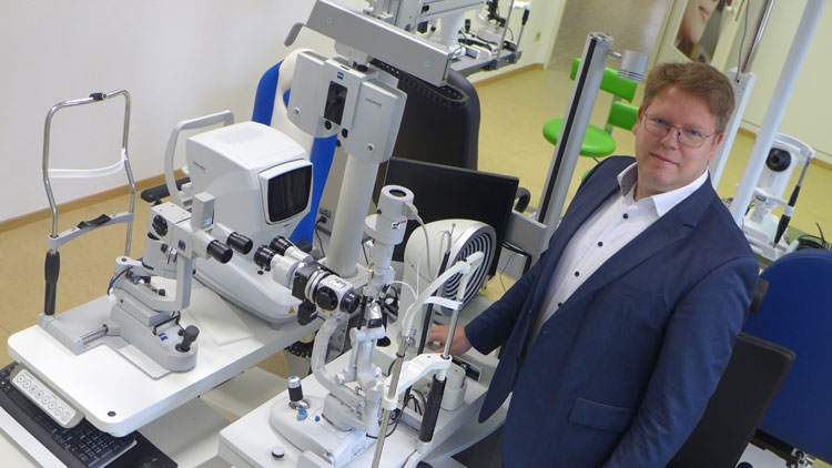 Das Herz der praktischen Ausbildung stellt unser Optometrie Labor und die Augenoptiker Werkstätte dar.