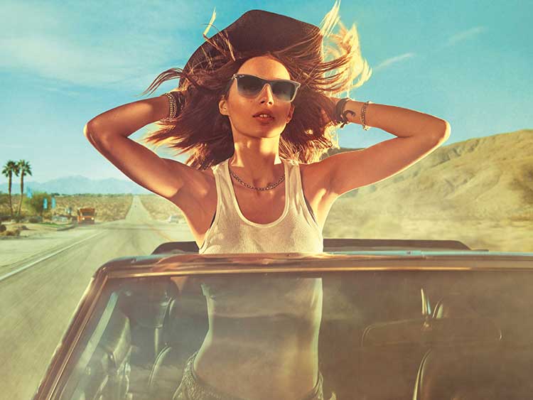 Luxottica_BLAZE_40x30cm_CLEAN