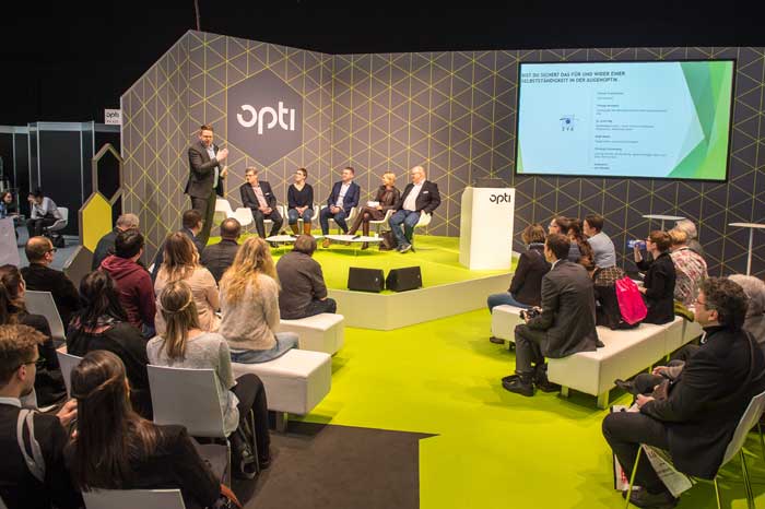 Mit Andrea-Maria Schmied, Absolventin an der Optometrie & Hörakustik Initiative in Wien, ist am Sonntag die erste opti-Stipendiatin zu Gast auf dem opti-Forum