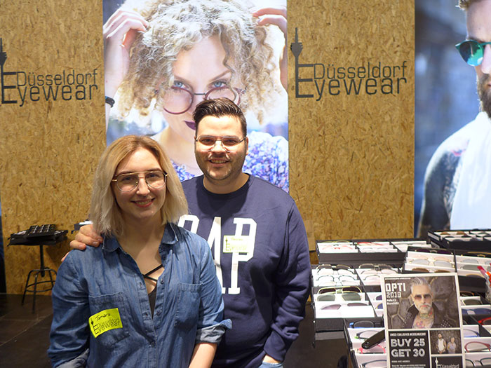Tamara Strauß und Geschäftsführer Torsten Zehnpfennig bieten heiße, modische und urbane Eyewear
