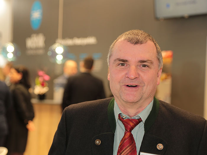 Peter Abel von der Geschäftsleitung Österreich berichtet unter anderem über ein neues Abosystem