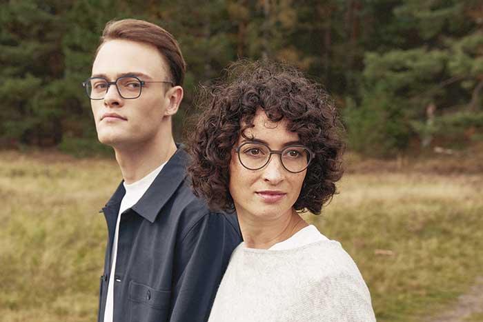 Nicht nur die reduzierte Formsprache und der superleichte Kunststoff TMi, sondern auch die große Farbvielfalt machen die ME Pur zu etwas Besonderem