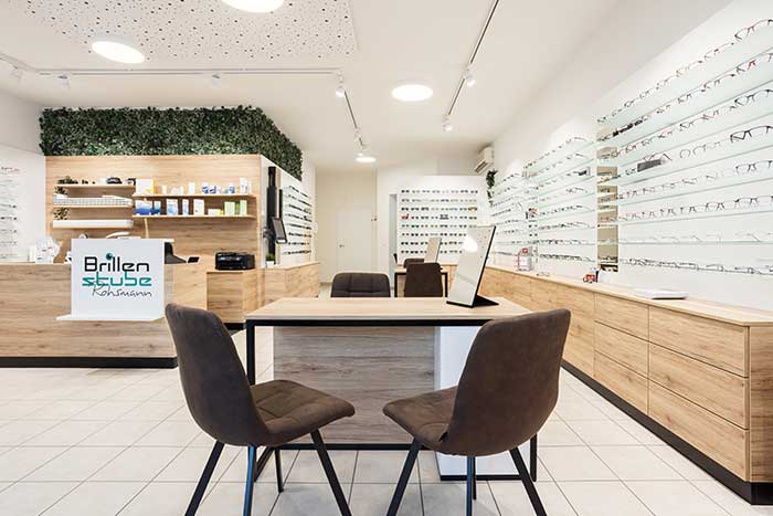 Vrana Shopdesign gestaltet die Brillenstube Rohsmann in 8042 Graz