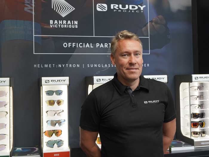 Sebastian Siedler (Country Manager D/A) ist stolz auf die umfassende Bandbreite an technischen Möglichkeiten für RUDY PROJECT Sportbrillen