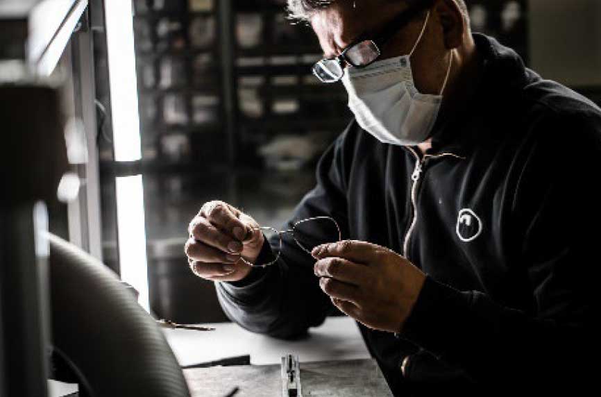 Die Manifattura Thélios