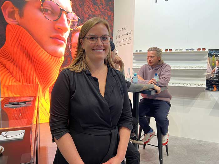 International Sales Managerin Katharina Überall zum mit dem Spezialpreis der Jury ausgezeichneten Special Edition Modell "Transition"