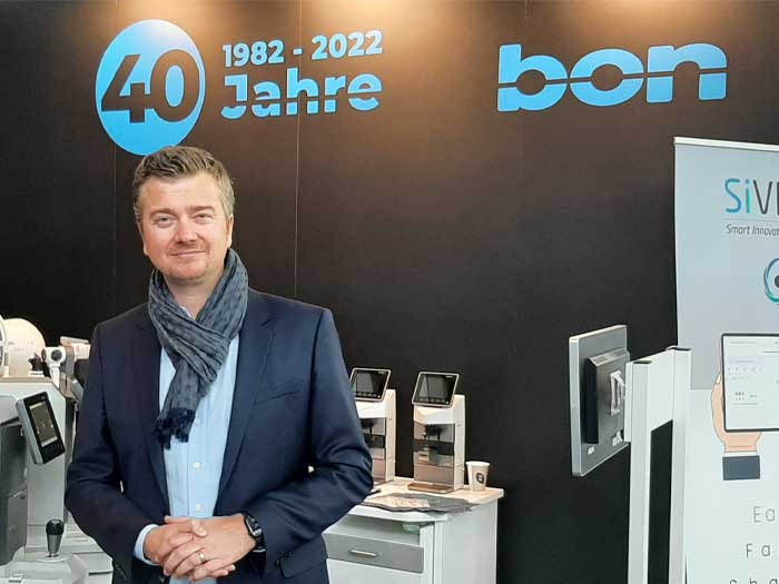 Hannes Claußnitzer, Vertriebsleiter, Sales Director und Prokurist, betont die beste Bildgebung mit den Instrumenten von BON OPTIC.