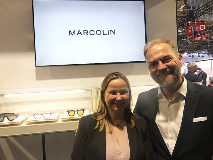 Anna Ferigo, Marketing Managerin D.A.CH mit Stephan Hinkerode, D.A.CH. General Manager: "MARCOLIN hat 60 Jahre Erfahrung und ist mit mehr als 30 Marken international aufgestellt." 
