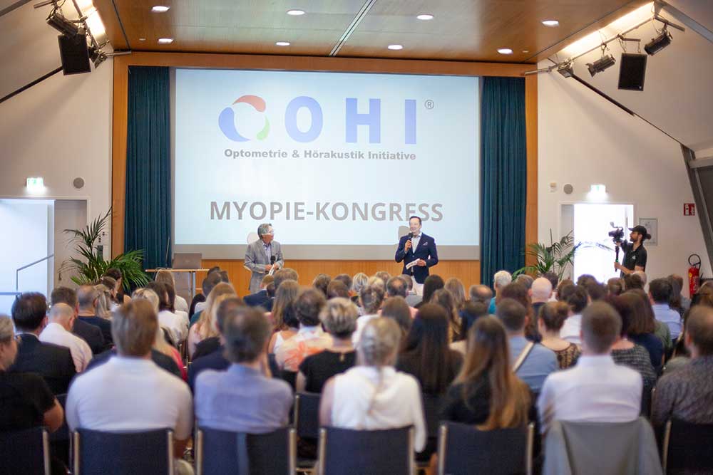 Über 130 Branchenpersonen trafen sich letzten Samstag zum österreichischen MYOPIE-KONGRESS 2023 in der Wiener Urania
