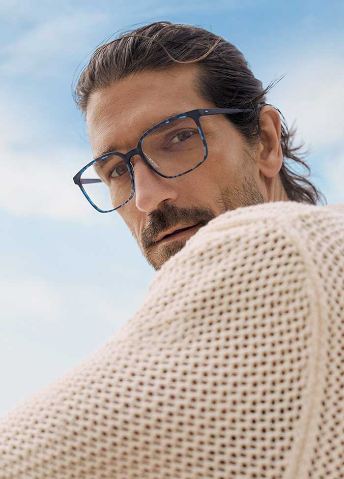 Kosmopolitische Formen mit außergewöhnlichen visuellen Effekten ergeben völlig neue Styles