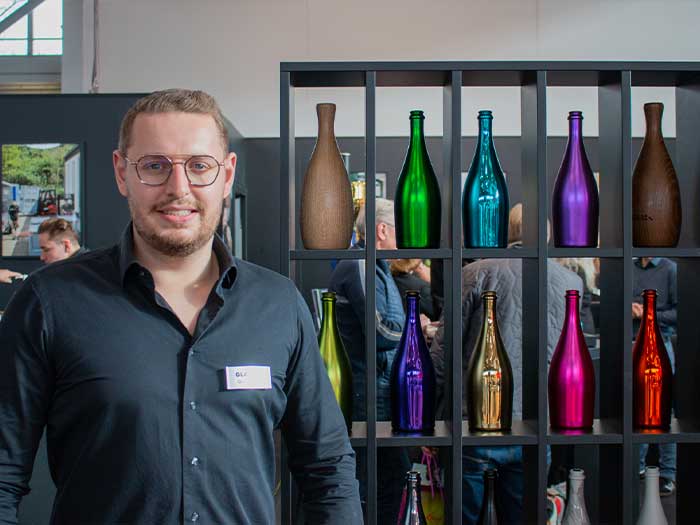 Geschäftsführer Oliver Bartsch: GLASKLAR präsentiert auf der opti die Möglichkeit Werbemittel nachhaltig einzusetzen