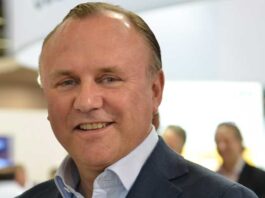 Wolfgang Messerschmidt neuer Head of Professional Solutions von EssilorLuxottica DACH Wolfgang Messerschmidt neuer Head of Professional Solutions von EssilorLuxottica DACH