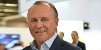 Wolfgang Messerschmidt neuer Head of Professional Solutions von EssilorLuxottica DACH