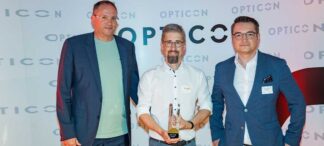 optovision erhält zum dritten Mal in Folge den OPTICON Award als „Bester Brillenglaslieferant“ optovision erhält zum dritten Mal in Folge den OPTICON Award als "Bester Brillenglaslieferant"